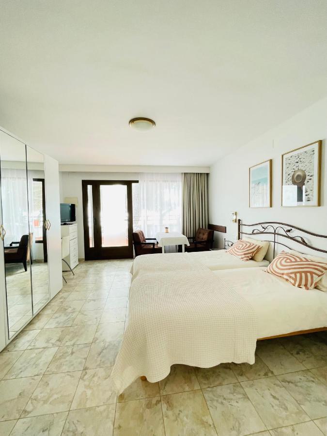 Apartamentos Haus Am Meer Cambrils Exterior photo