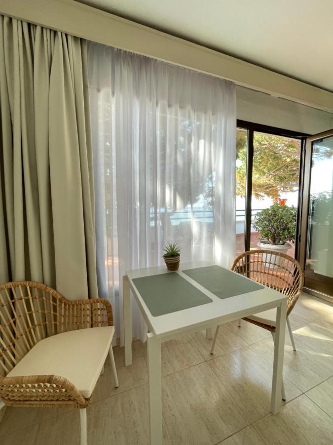 Apartamentos Haus Am Meer Cambrils Exterior photo